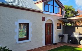 1860 Heritage Beachside Studio